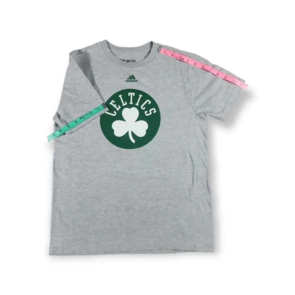 Adidas The Go‎ To Tee Boston Celtics Gray Crew Neck T Shirt Youth Size Large